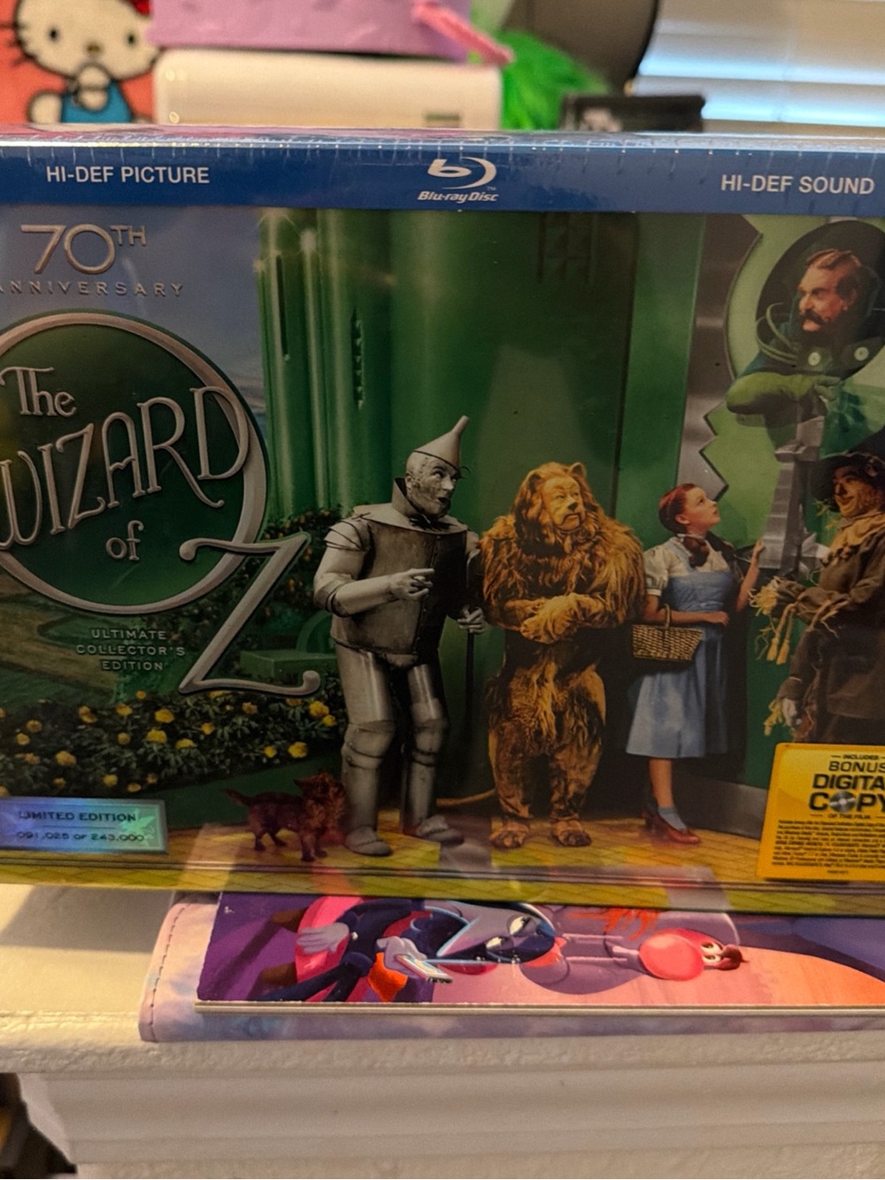 The Wizard of Oz 70th Anniversary Blu-ray - Iconic Green Cover